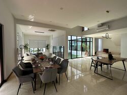 Ocean Drive (D4), Detached #464108771